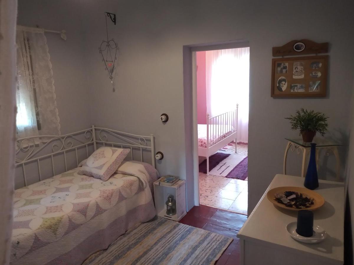Casa La Liebrecilla Guest House Ríogordo Eksteriør bilde